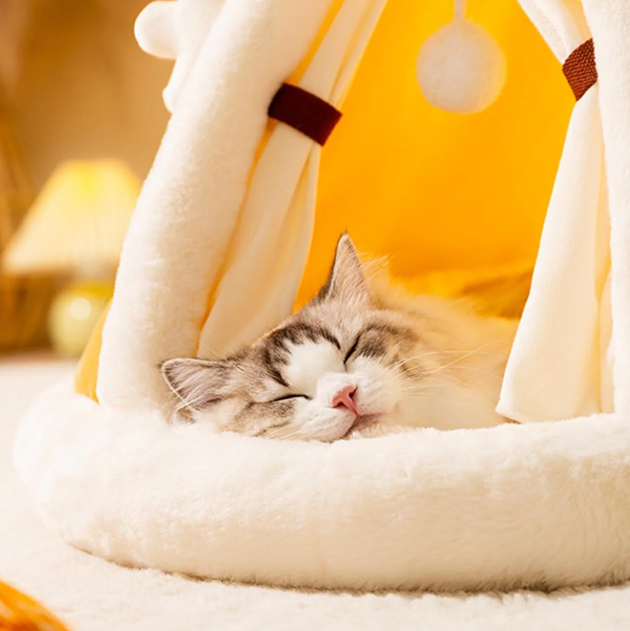 Katzenzelt im Tipi-Design