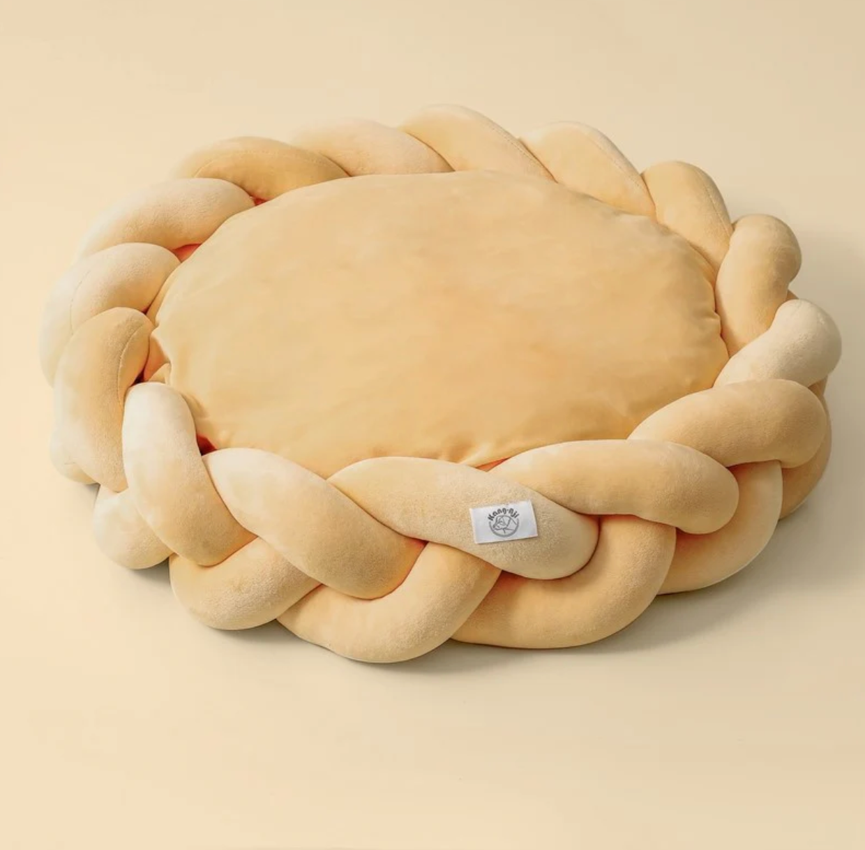 TraumNest – Luxus-Hundebett für stilvollen Schlaf