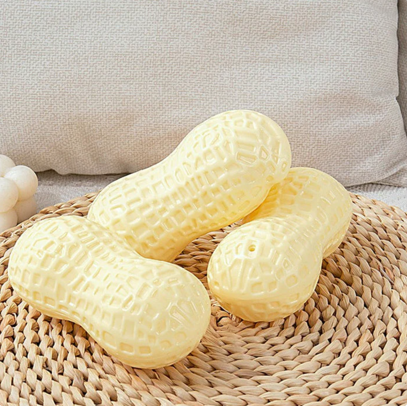 Robustes Erdnuss-Kauspielzeug