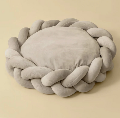 TraumNest – Luxus-Hundebett für stilvollen Schlaf