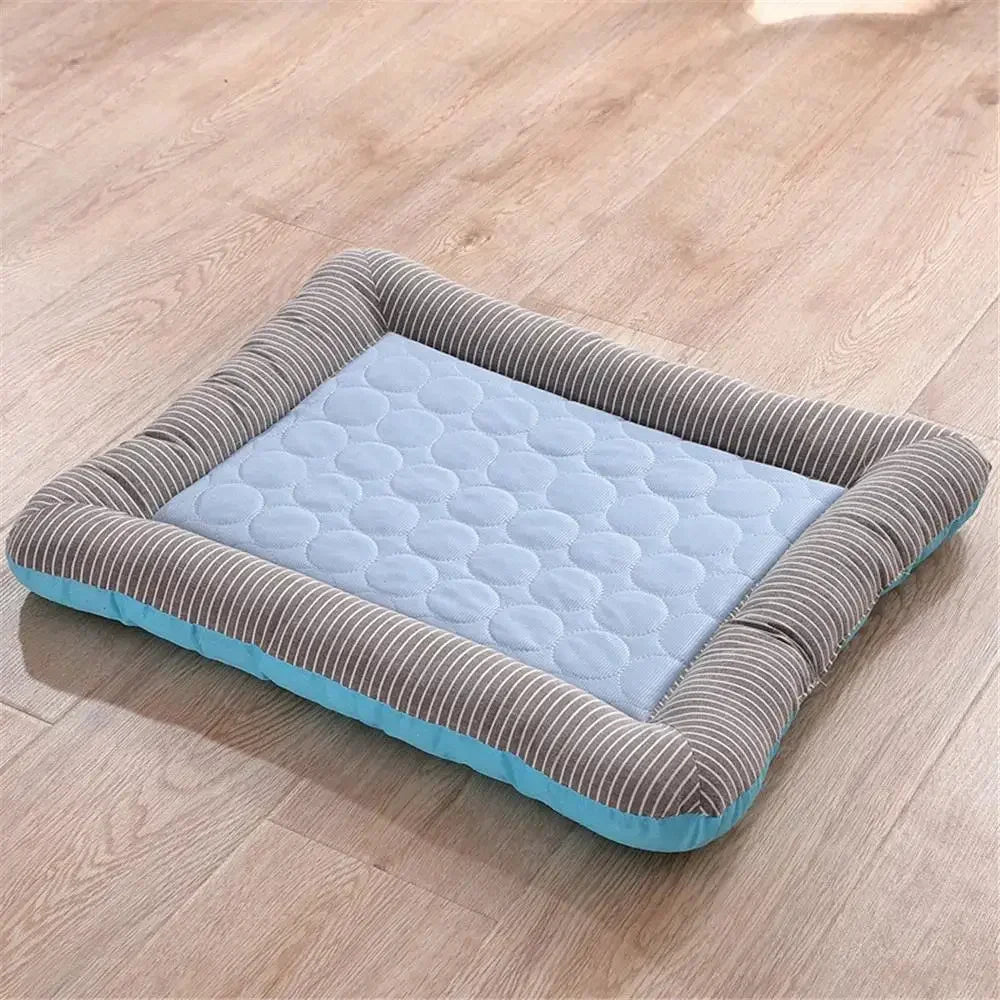 Ice Silk Kühlunterlage für Hunde & Katzen