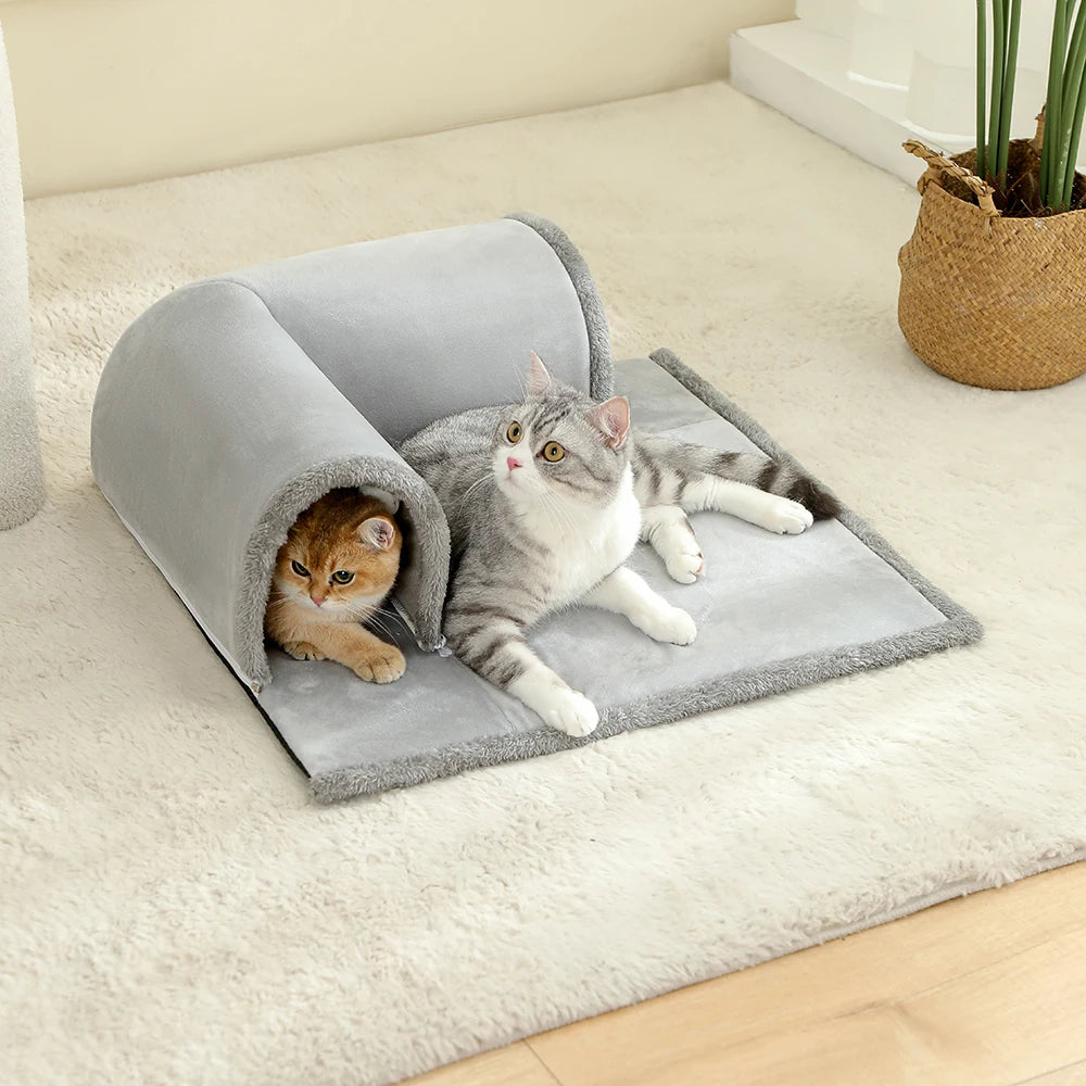 Kuscheliges Katzenbett mit Tunnel
